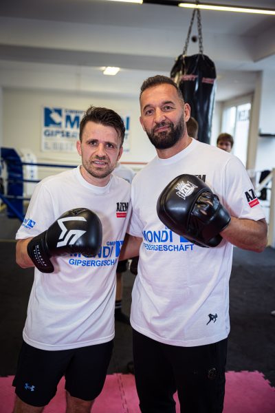 Azem Kampfsport in Winterthur und Wil bietet Boxen, Thaiboxen und Kickboxen an